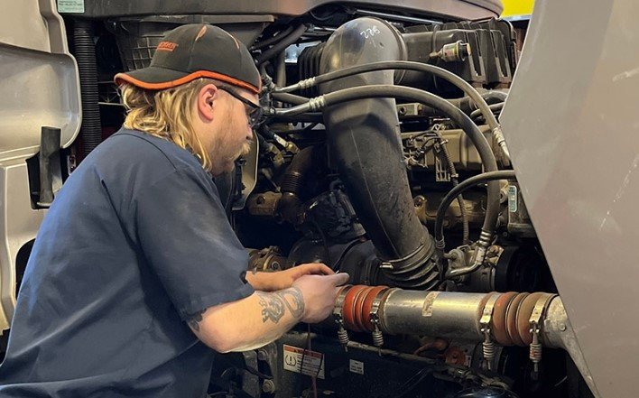Diesel Mechanic: Navigating the Heart of Engines